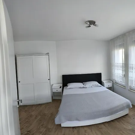 Znjan Beachfront Apartments Split * Split