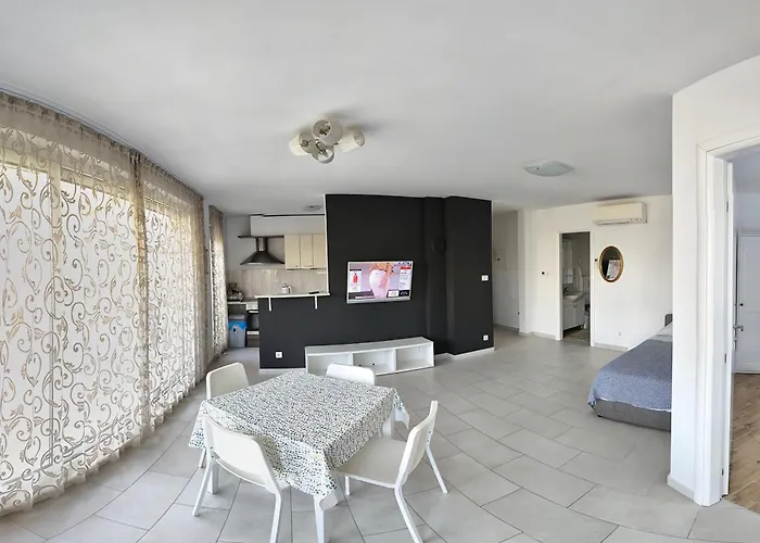 Apartamento Znjan Beachfront Apartments Split